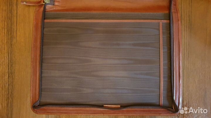 Коллекционная папка для документов