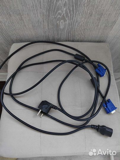 ЖК монитор Sony SDM-S74E б/у в рабочем состоянии