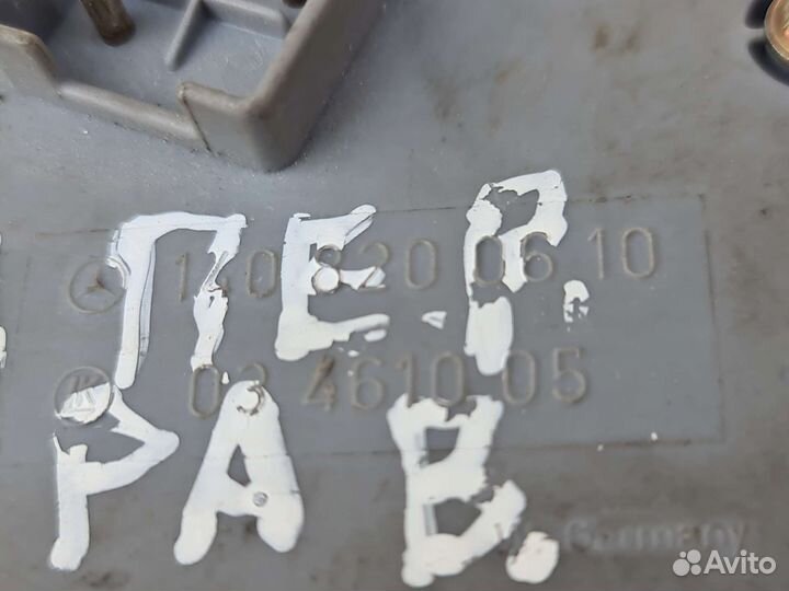 Блок управления правого сиденья Mercedes W140