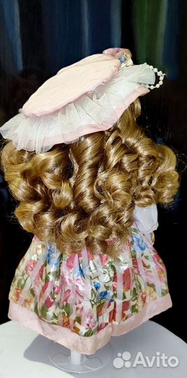 Кукла фарфоровая remeco collection