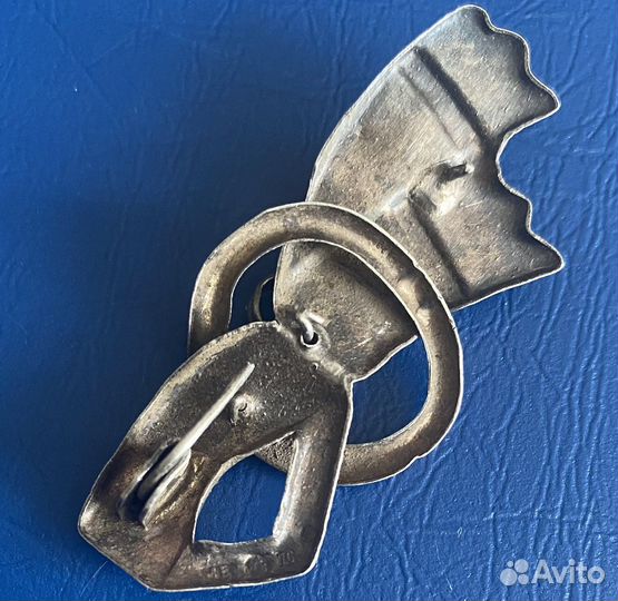 Брошь серебро