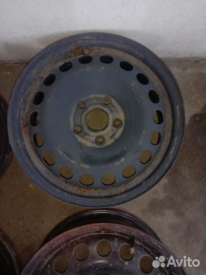 Продам диски р. 15