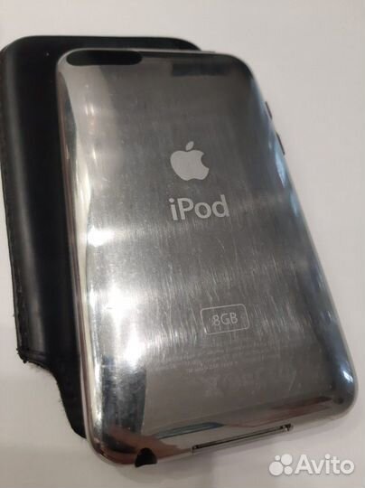 Плеер iPod touch 2 8г+наушники