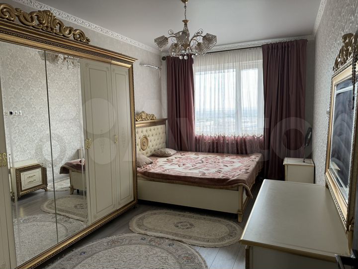 3-к. квартира, 80 м², 20/23 эт.