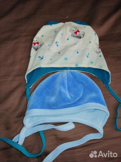 Шапка зимняя для малыша + еще 2 в подарок