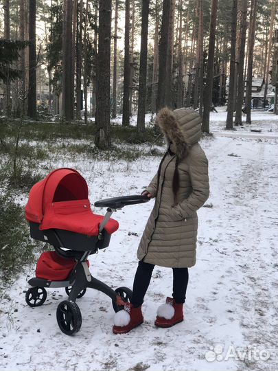 Коляска stokke