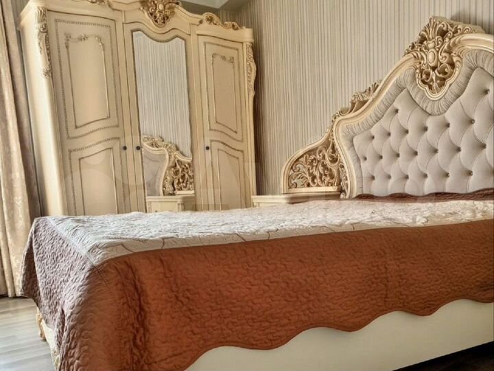 2-к. квартира, 57 м², 2/2 эт.