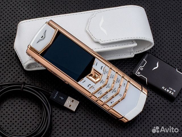 Vertu Signature S Design White Gold, 4 ГБ