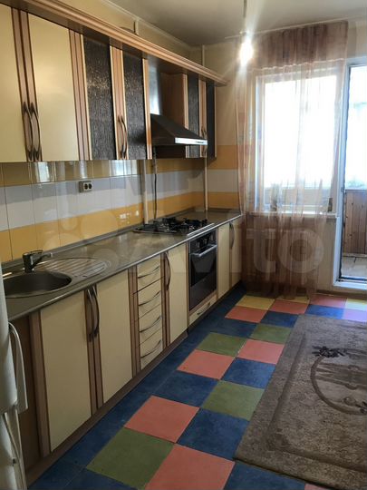 3-к. квартира, 74 м², 3/9 эт.