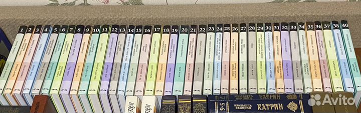 Коллекция книг Комсомольская правда