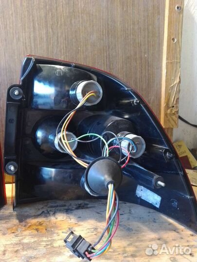 Задний левый фонарь оригинал приора ваз 2170