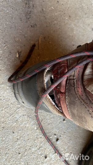 Трекинговые ботинки Salewa. Женские/подростковые