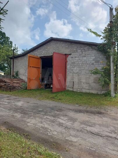 Гараж, > 30 м²