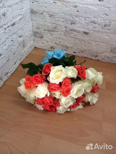 Розы эквадорские Премиум-класса 31 шт Микс