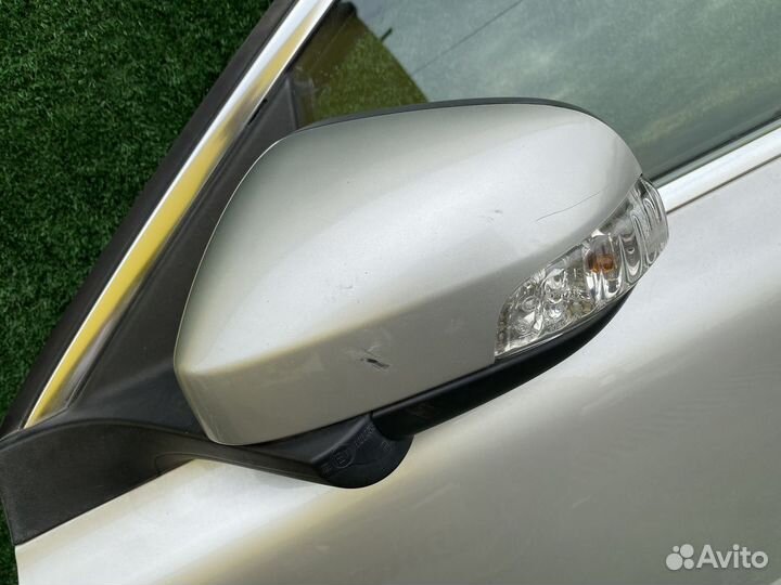 Зеркало заднего вида (боковое) левое Volvo V70 BW5