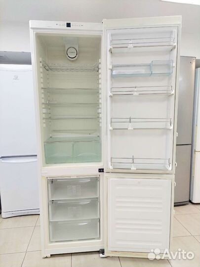 Немецкий Холодильник Либхер 200см/Гарантия