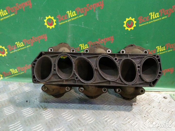 Впускной коллектор Ford Explorer внедорожник 4.0