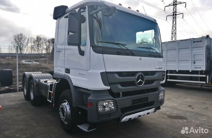 Mercedes Benz Actros 3346