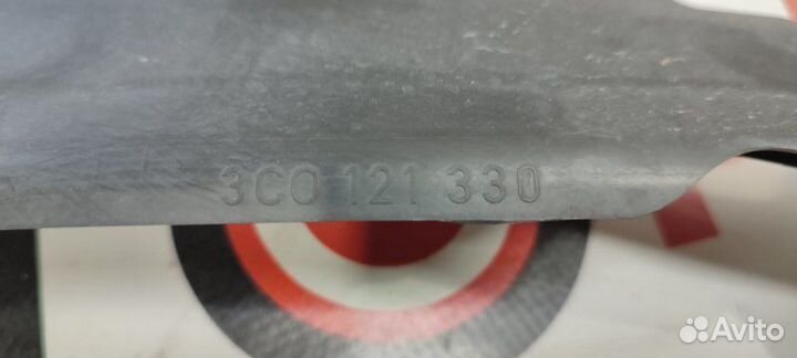 Дефлектор радиатора Volkswagen Passat 3C2 BZB