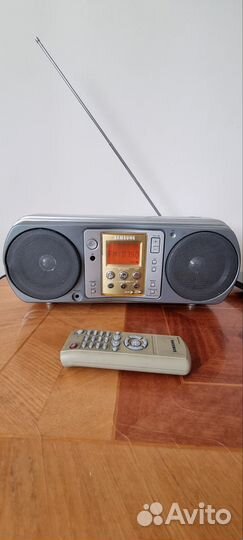 Samsung магнитофон, радио, cd