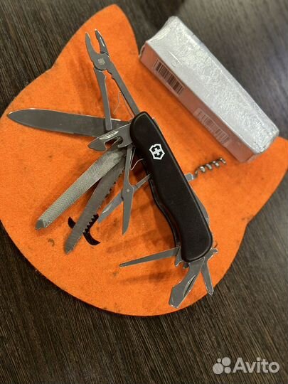 Швейцарский нож