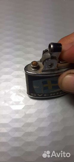 Зажигалка бензиновая