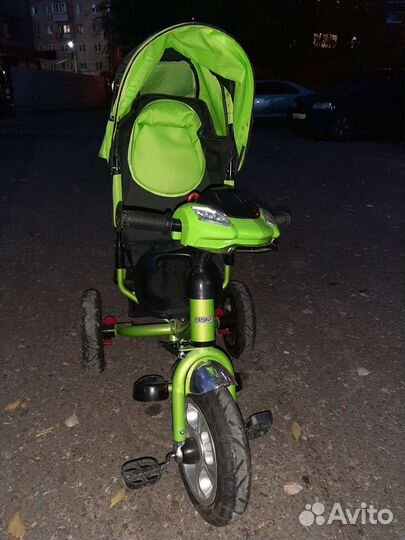 Трехколесный велосипед Playsmart зелёный