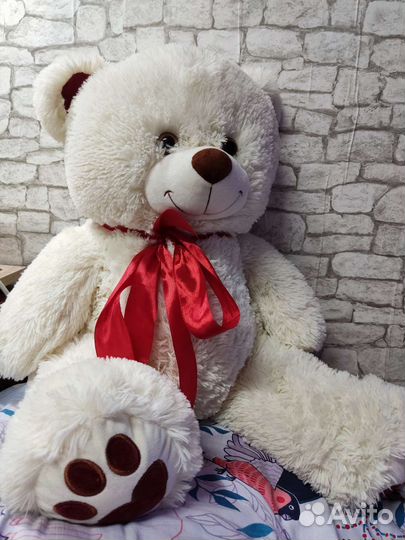 Плюшевый медведь новый