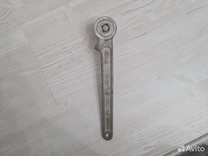 Ключ трещетка СССР