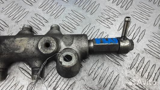 Топливная рампа дизельная mazda 6 2 (83A09BB01)