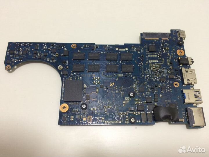 Материнская плата Samsung NP530U3B неисправная