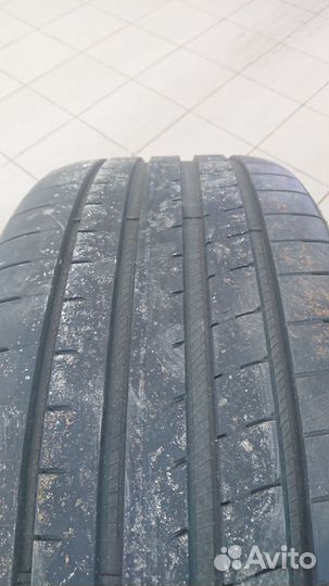 R21 Goodyear Eagle F1 Asymmetric 3 SUV 275/45, PCD 5x112 DIA 66.5