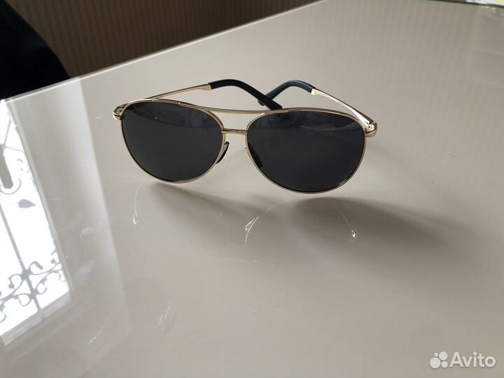 Солнцезащитные очки