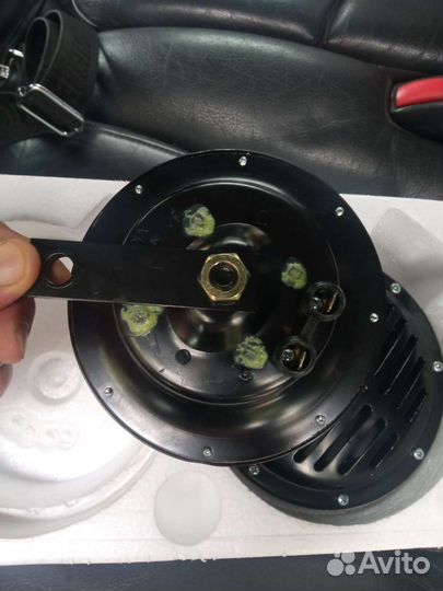 Громкий звуковой сигнал