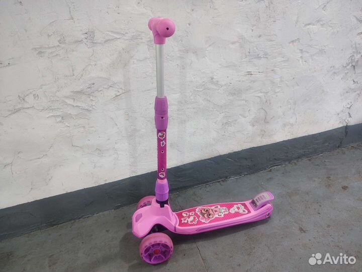 Самокат детский трехколесный