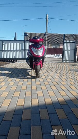 Скутер 80кубов
