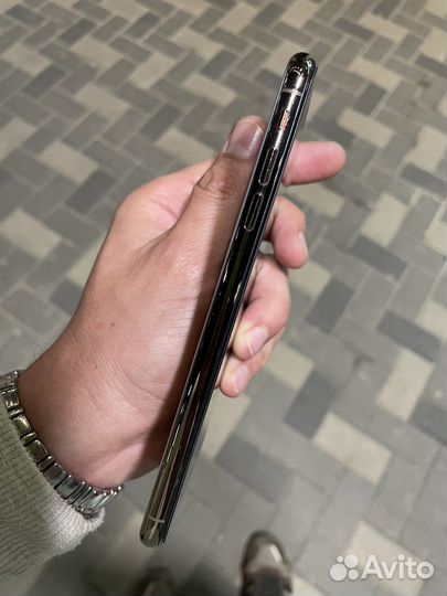 Телефон iPhone xs max рст 256