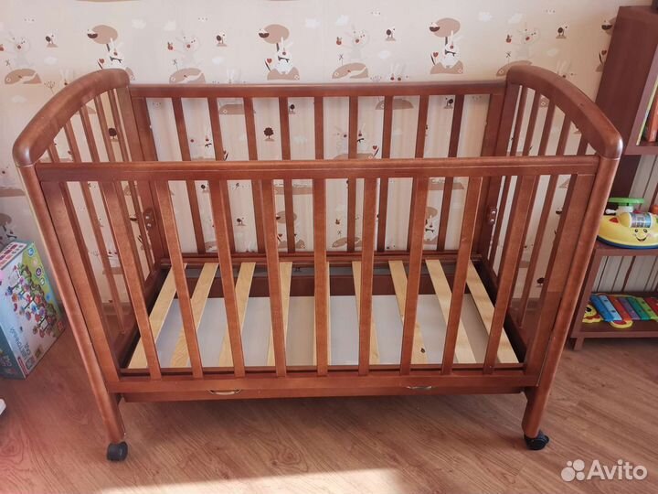 Детская кроватка 120х60см