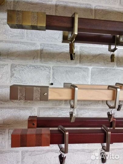 Карниз металлический 2хрядный 2,0 м