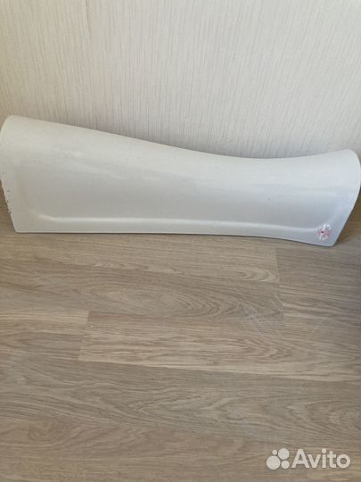 Раковина с пьедесталом от застройщика