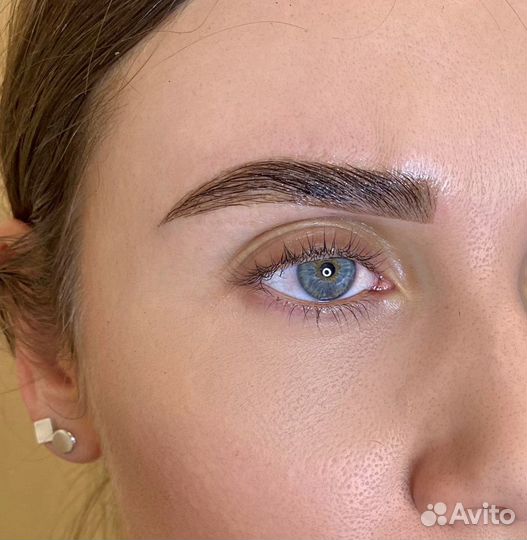 Оформление бровей, долговременная укладка