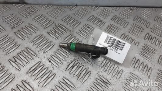 Форсунка бензиновая BMW 7 E65 (70F07B708)