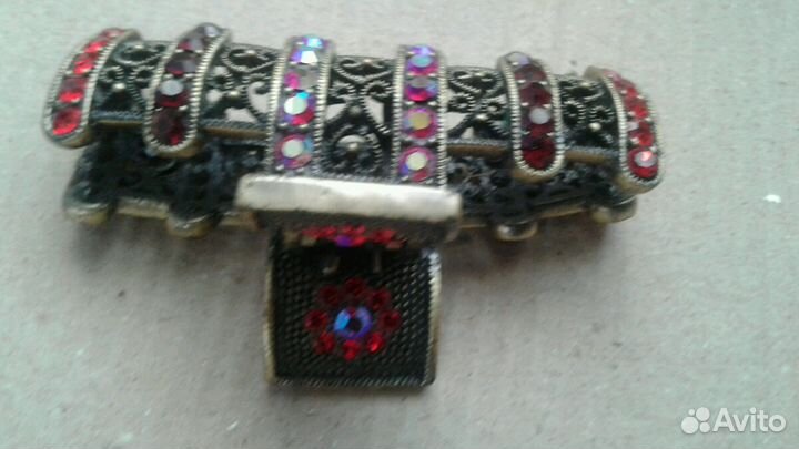 Заколка для волос