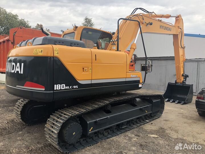 Машинист гусеничного экскаватора вахта