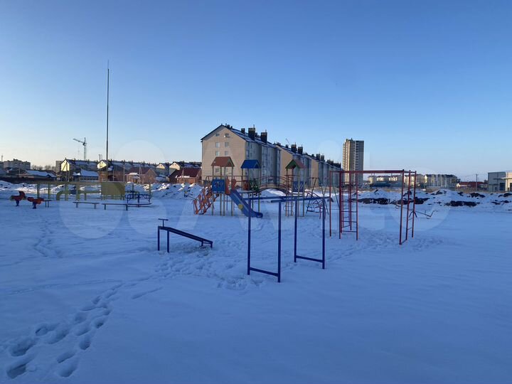 2-к. квартира, 51 м², 1/5 эт.