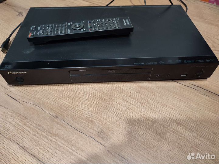 Blu ray плеер pioneer BDP-140