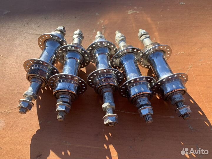 Задние втулки колеса