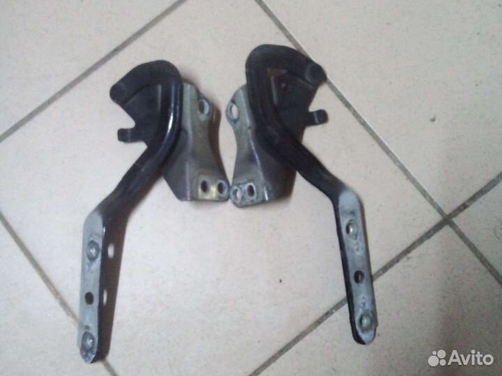 Петли капота vito 639 кузов