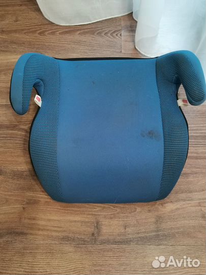 Детское автокресло бустер от 22 до 36 кг Siger