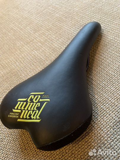 Седло для велосипеда Commencal